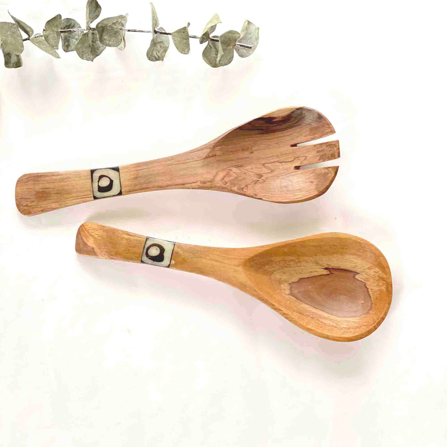 Petite Savanna Wood and Bone Serving Set