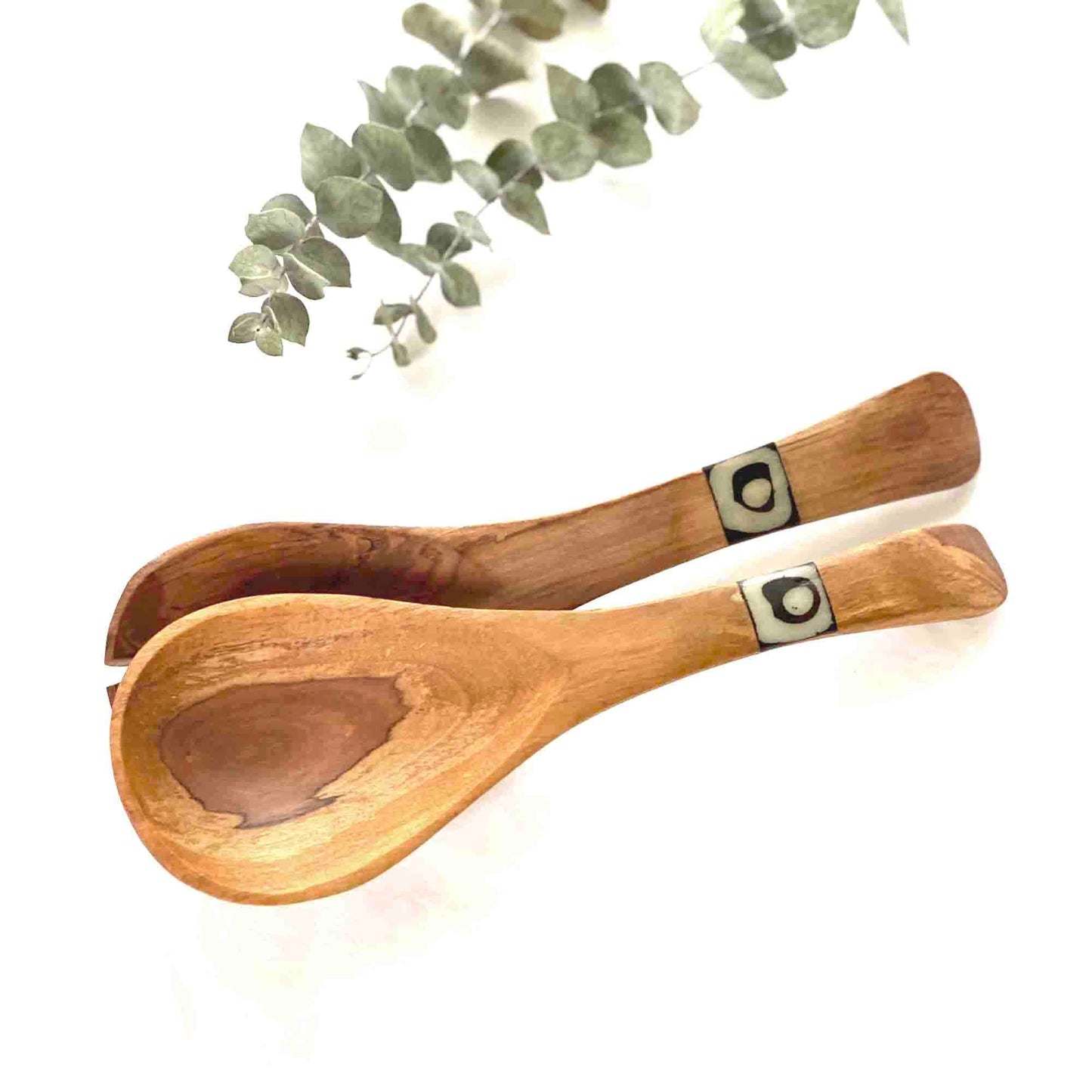 Petite Savanna Wood and Bone Serving Set